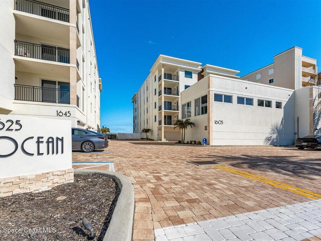 1625 N Highway A1a, Indialantic, FL 32903