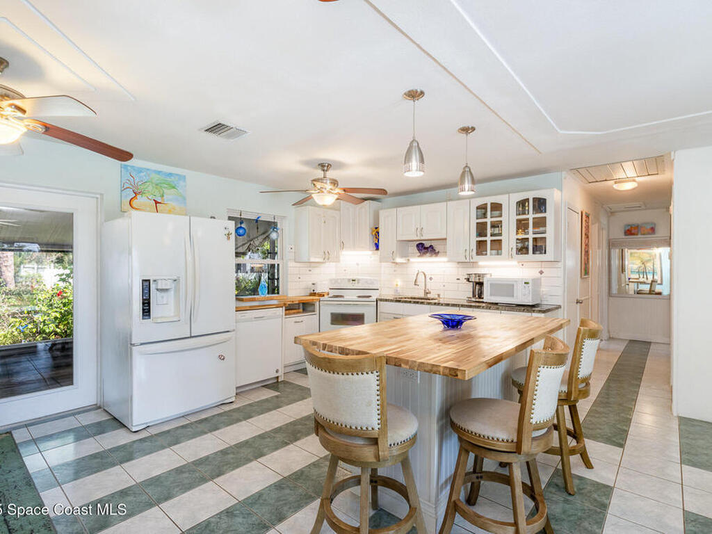 1760 Randall Avenue, Merritt Island, FL 32952
