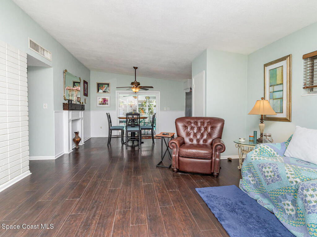 295 Cherry Avenue, Merritt Island, FL 32953