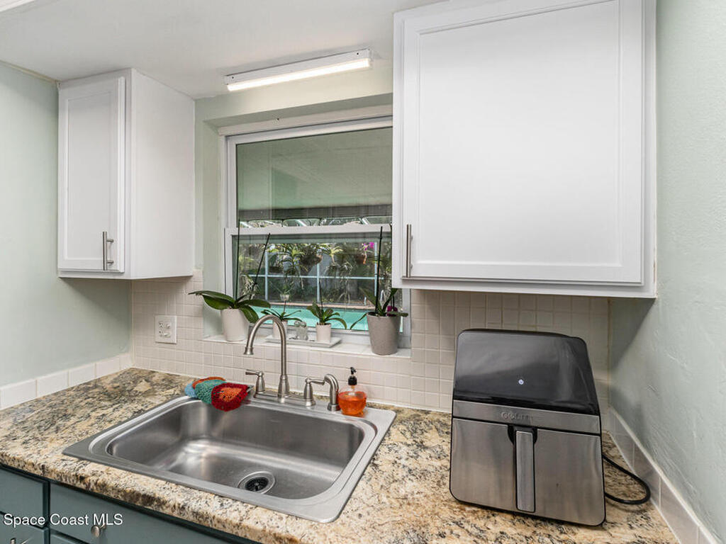 295 Cherry Avenue, Merritt Island, FL 32953