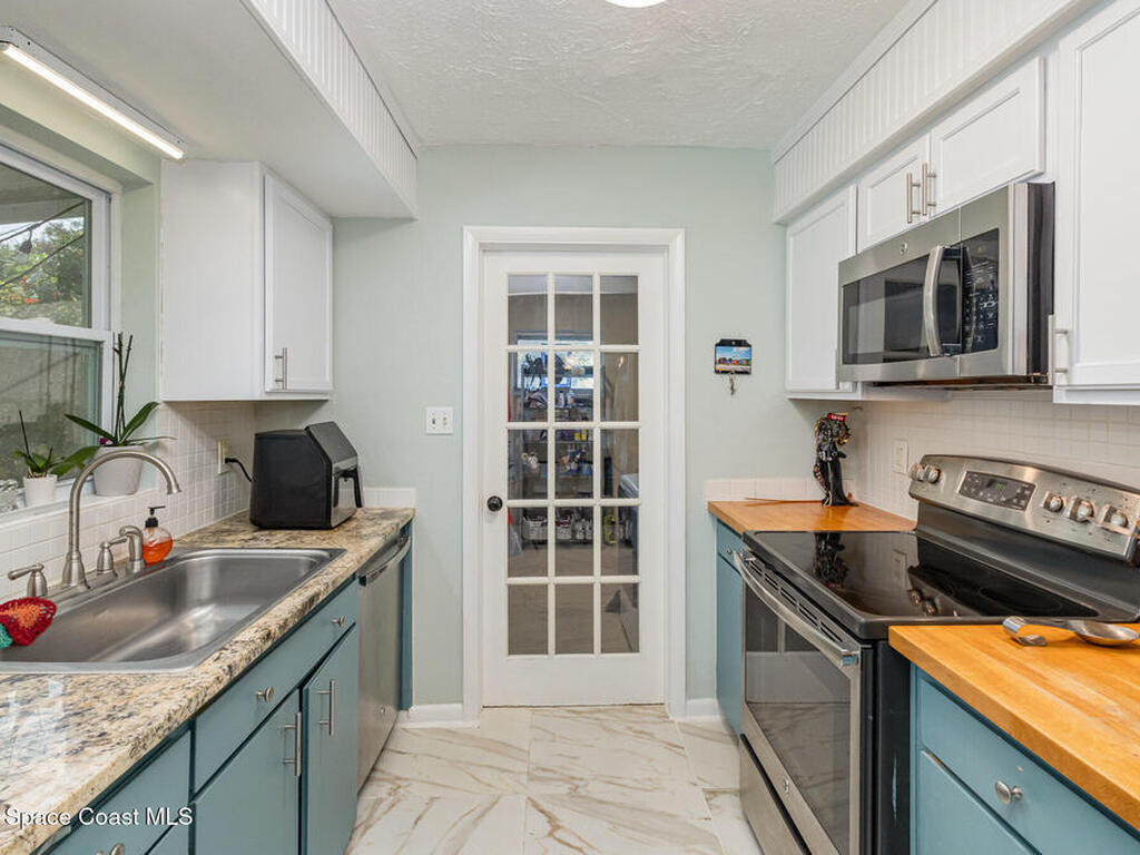 295 Cherry Avenue, Merritt Island, FL 32953
