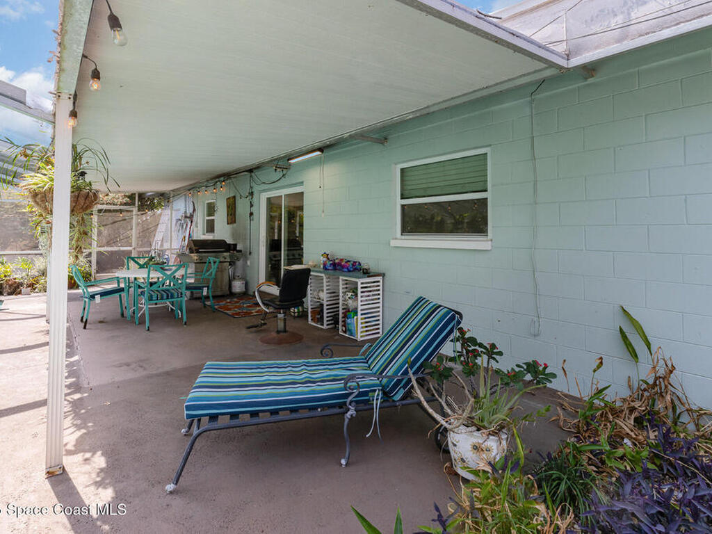 295 Cherry Avenue, Merritt Island, FL 32953