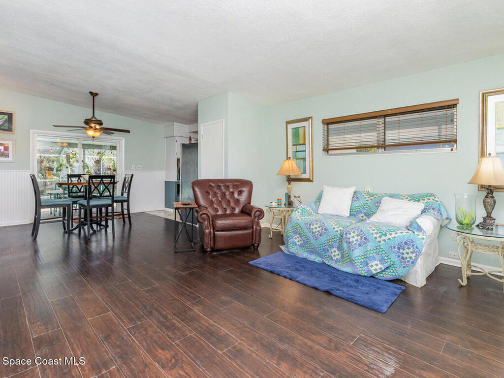 295 Cherry Avenue, Merritt Island, FL 32953