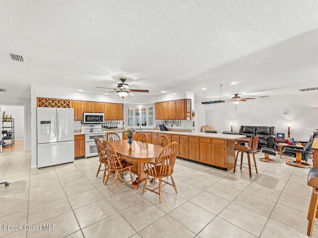 36 Mohican Way, Melbourne Beach, FL 32951
