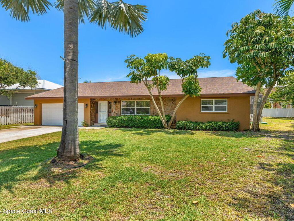 36 Mohican Way, Melbourne Beach, FL 32951