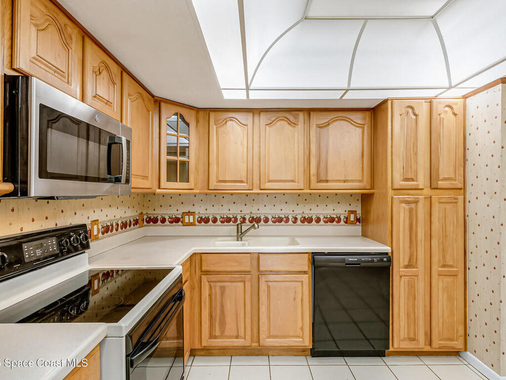 411 Dove Lane, Satellite Beach, FL 32937