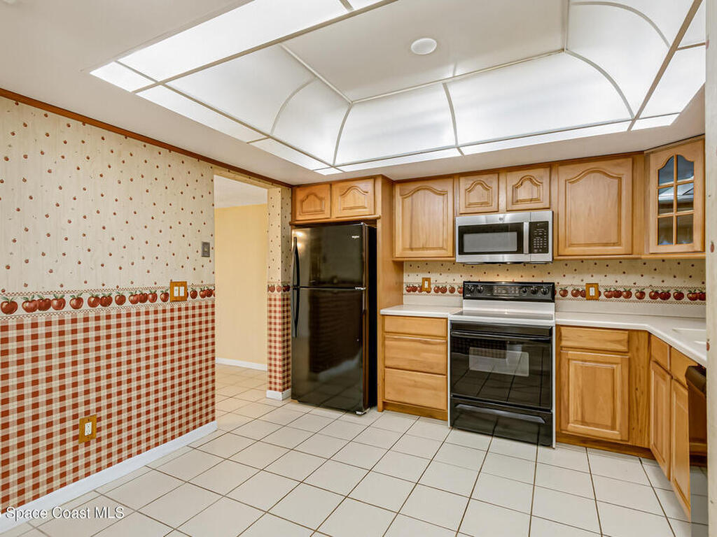 411 Dove Lane, Satellite Beach, FL 32937