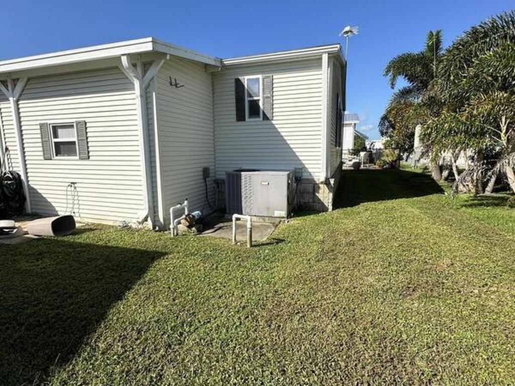 504 Puffin Drive, Barefoot Bay, FL 32976