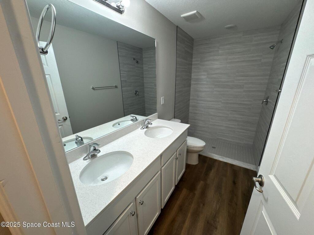 3180 Lakeland Avenue, Palm Bay, FL 32908