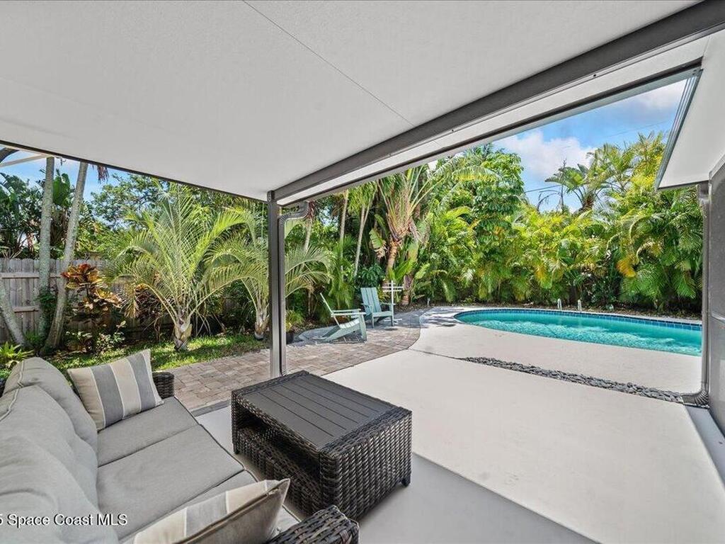515 Hibiscus Trail, Melbourne Beach, FL 32951
