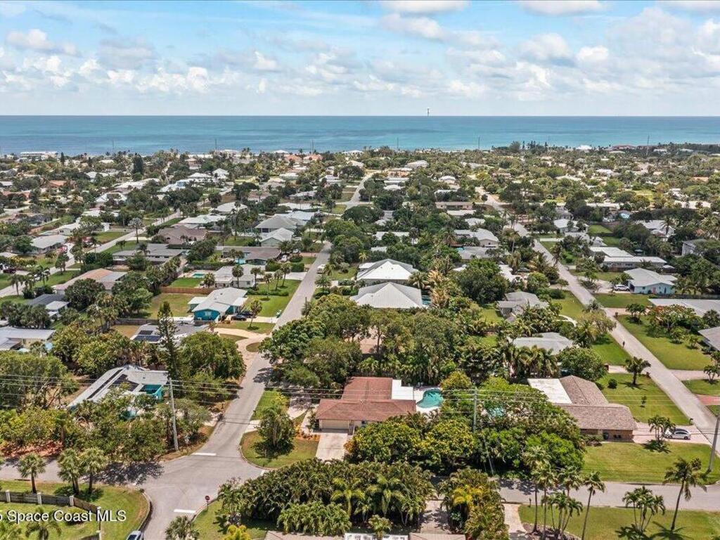 515 Hibiscus Trail, Melbourne Beach, FL 32951
