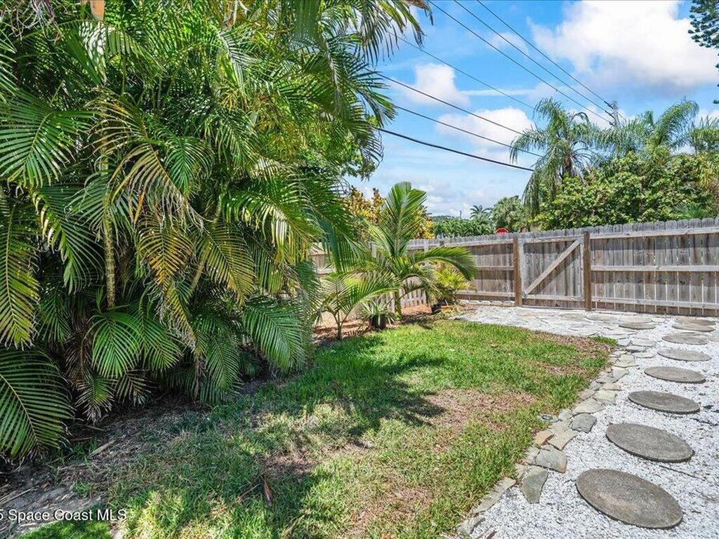 515 Hibiscus Trail, Melbourne Beach, FL 32951