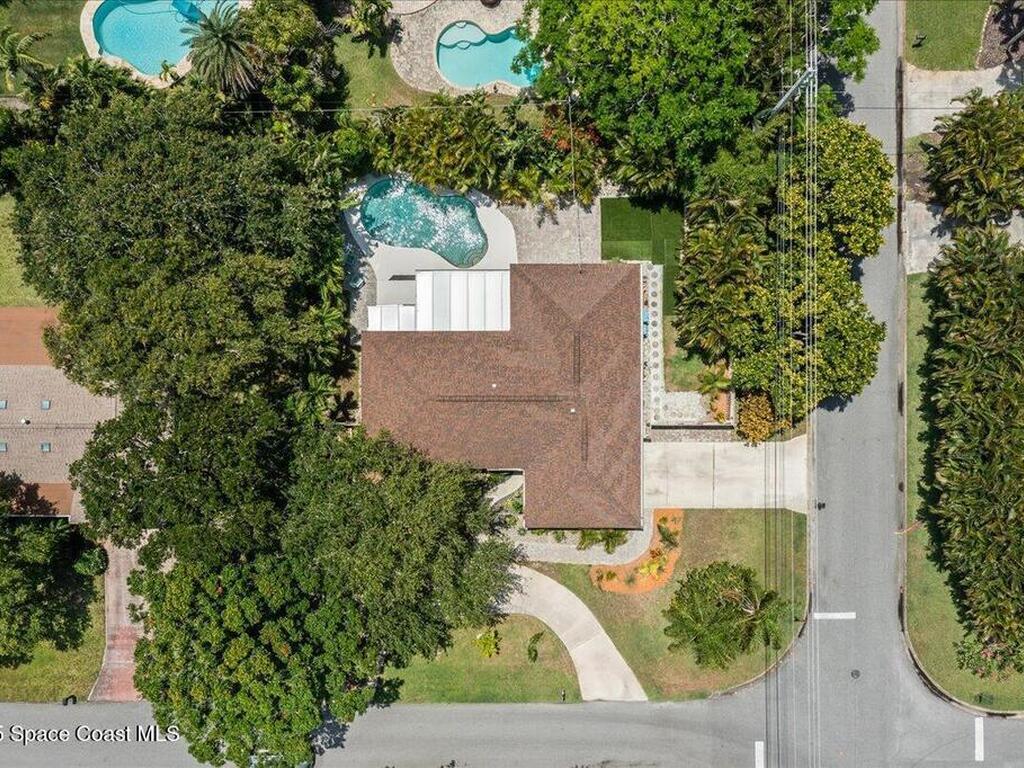 515 Hibiscus Trail, Melbourne Beach, FL 32951