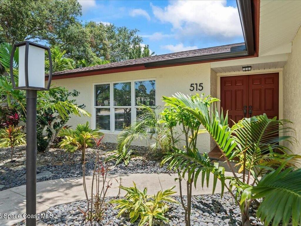 515 Hibiscus Trail, Melbourne Beach, FL 32951