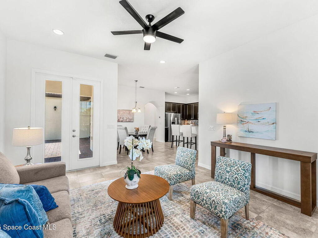 6794 Vista Hermosa Drive, Melbourne, FL 32940