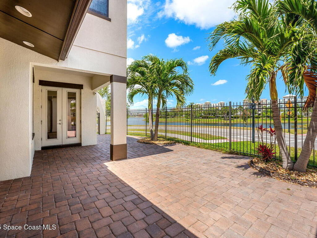 6794 Vista Hermosa Drive, Melbourne, FL 32940