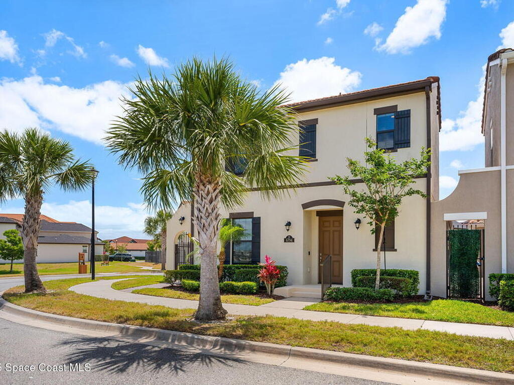 6794 Vista Hermosa Drive, Melbourne, FL 32940