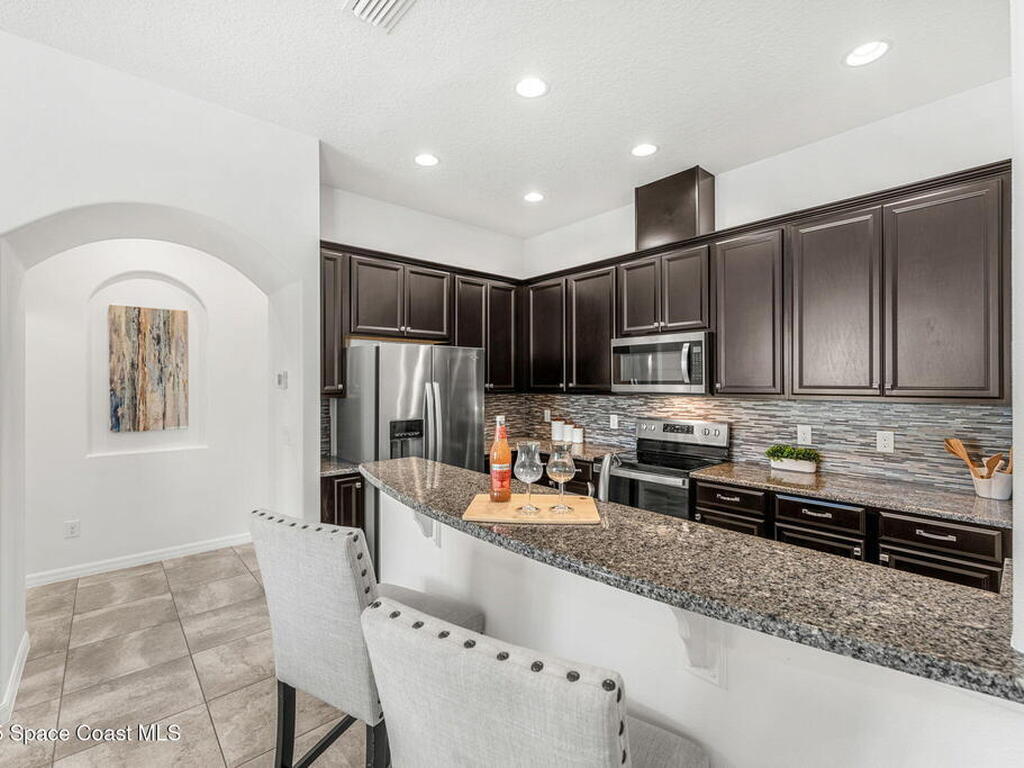 6794 Vista Hermosa Drive, Melbourne, FL 32940