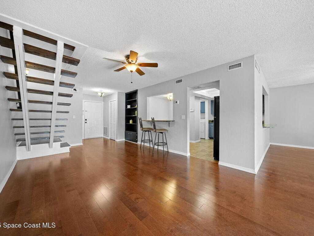 255 S Tropical Trail, Merritt Island, FL 32952