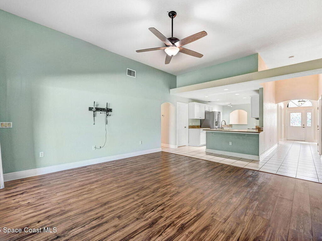4040 Estancia Way, Melbourne, FL 32934