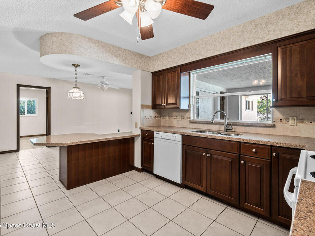 611 Barcelona Court, Satellite Beach, FL 32937