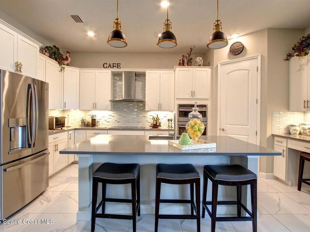 2242 Great Belt Circle, Melbourne, FL 32940