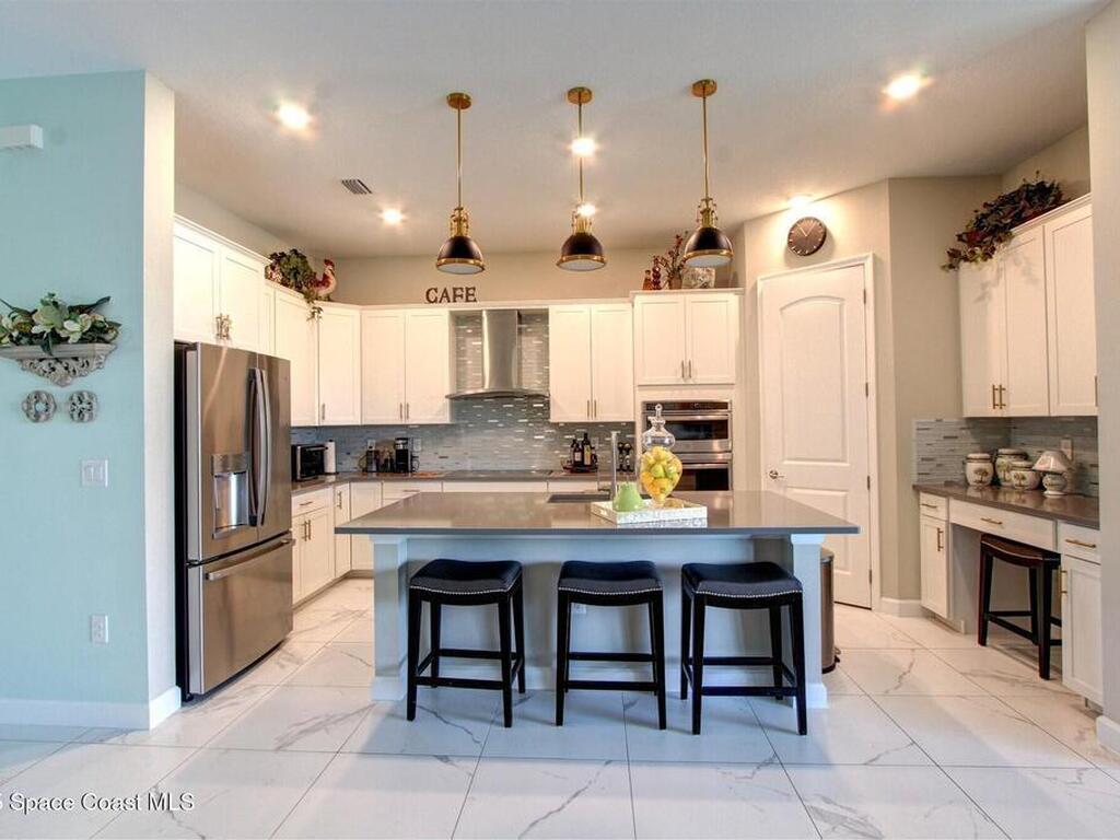 2242 Great Belt Circle, Melbourne, FL 32940