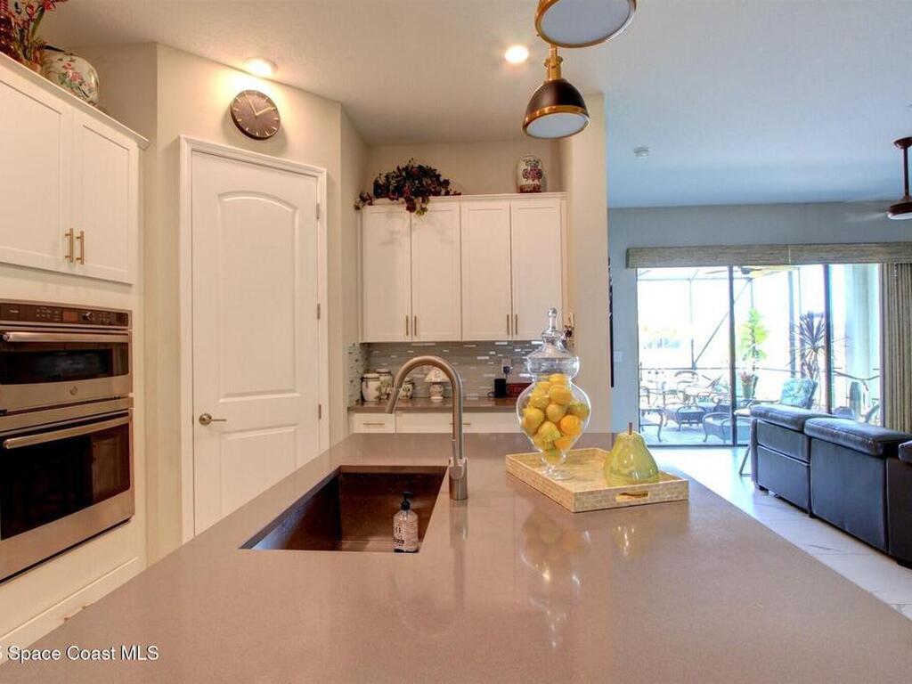 2242 Great Belt Circle, Melbourne, FL 32940