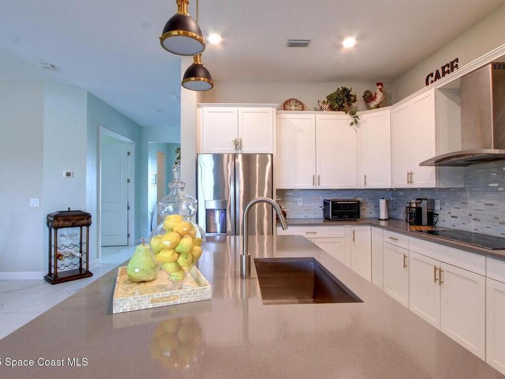 2242 Great Belt Circle, Melbourne, FL 32940