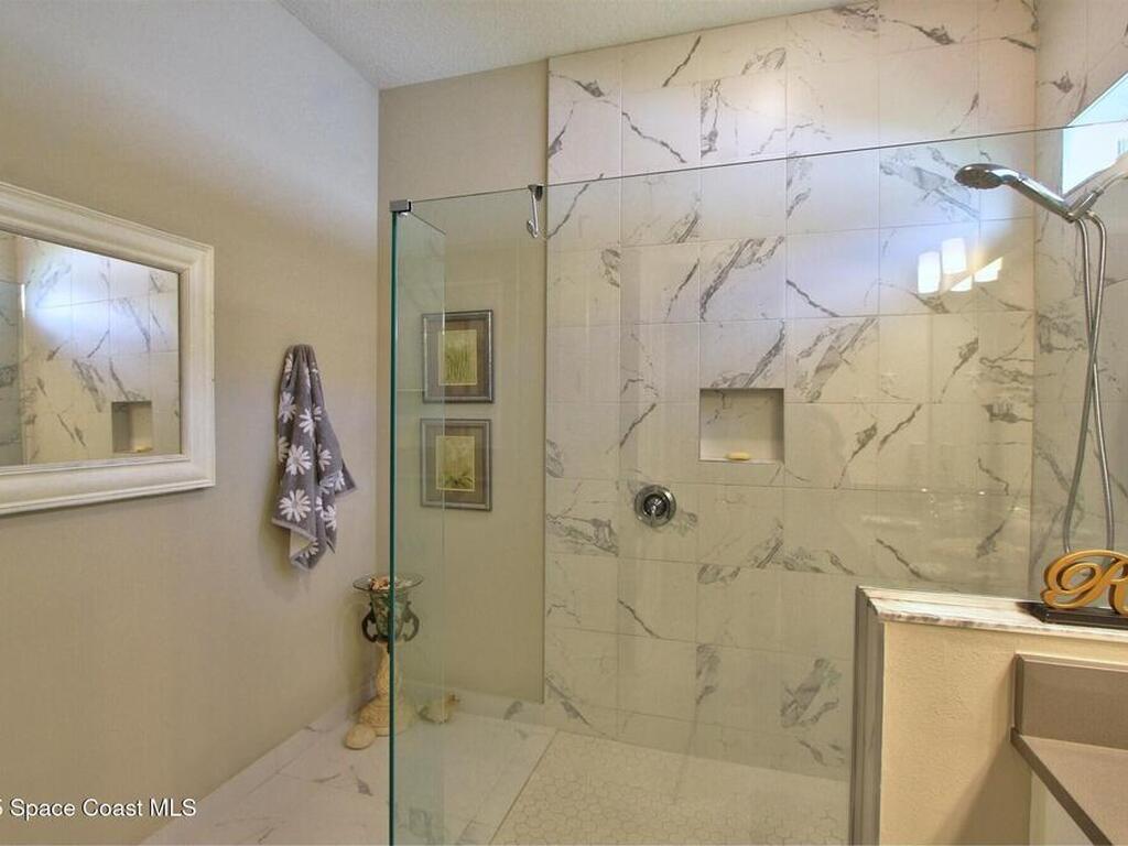 2242 Great Belt Circle, Melbourne, FL 32940