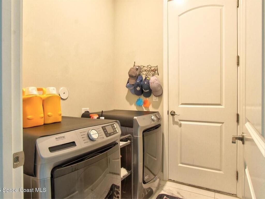 2242 Great Belt Circle, Melbourne, FL 32940