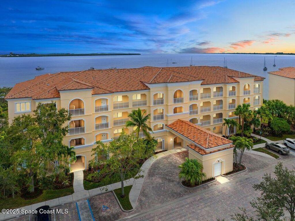 29 Harbour Isle Drive, Ft. Pierce, FL 34949