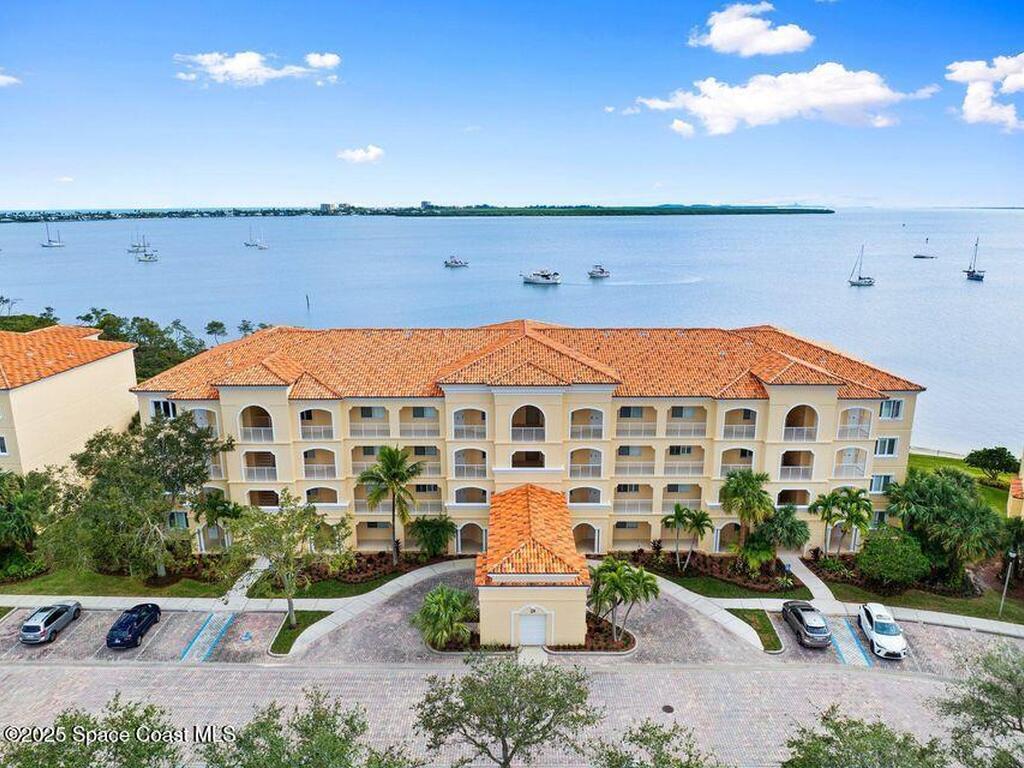 29 Harbour Isle Drive, Ft. Pierce, FL 34949