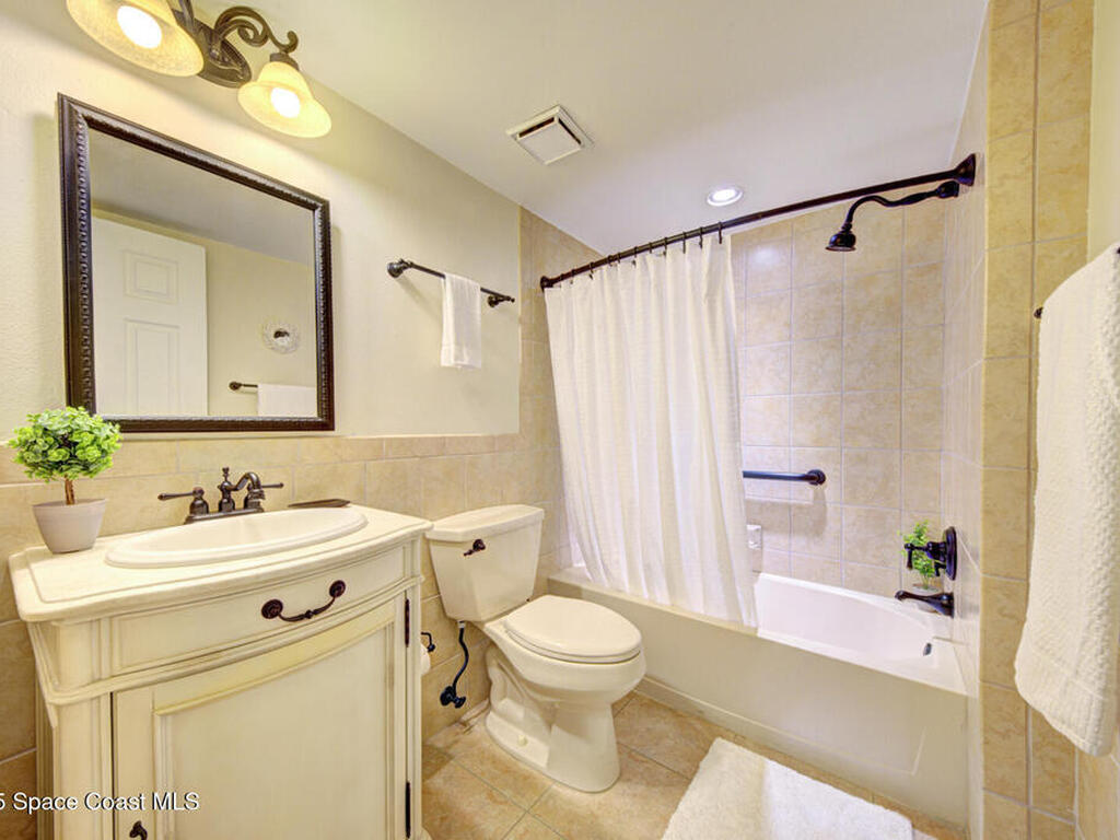 3165 N Atlantic Avenue, Cocoa Beach, FL 32931