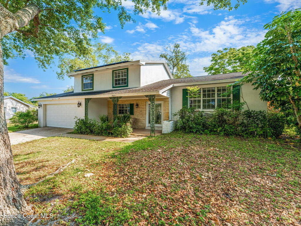 2645 Driftwood Dr, Titusville, FL 32780