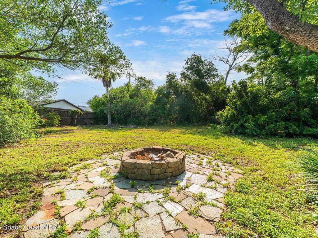 2645 Driftwood Dr, Titusville, FL 32780