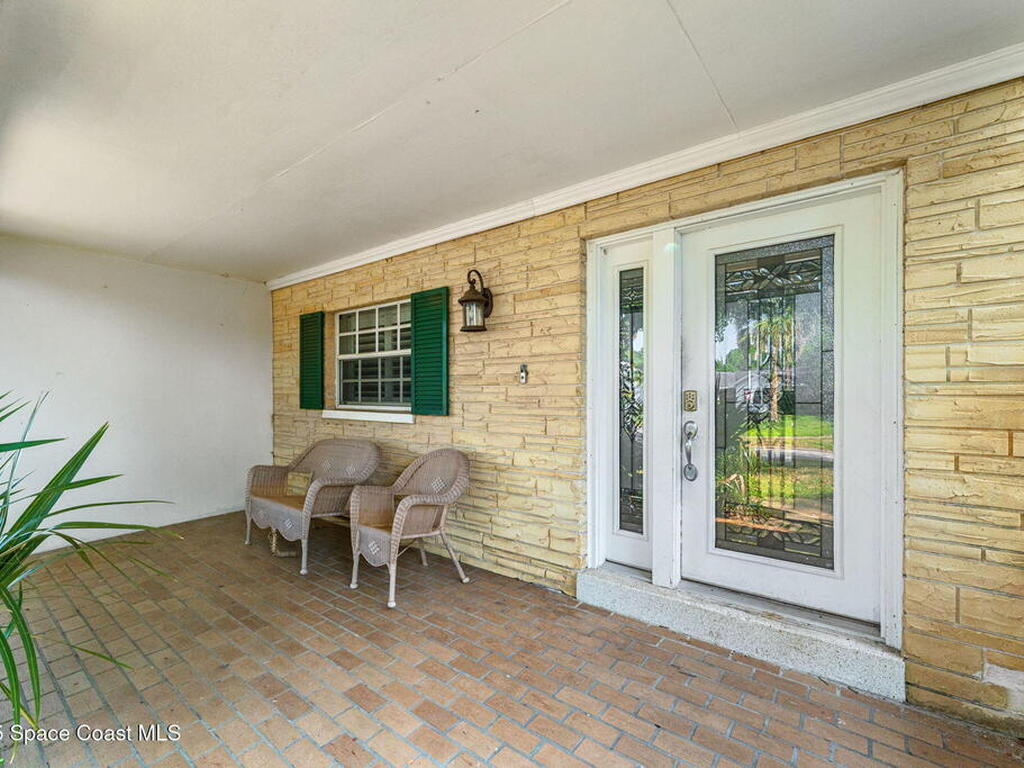 2645 Driftwood Dr, Titusville, FL 32780