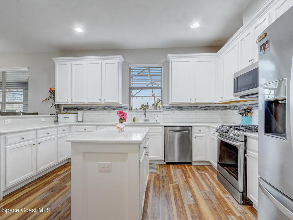 3813 Gatwick Manor Lane, Melbourne, FL 32940
