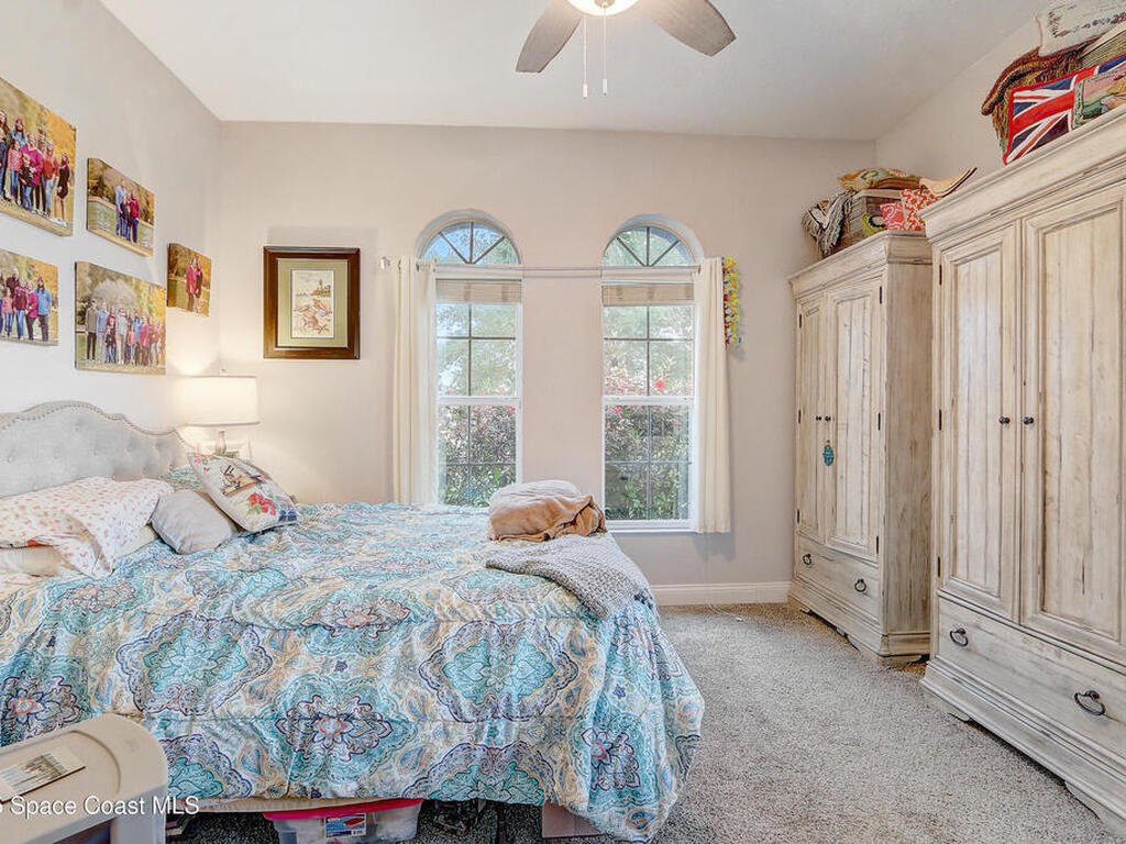 3813 Gatwick Manor Lane, Melbourne, FL 32940