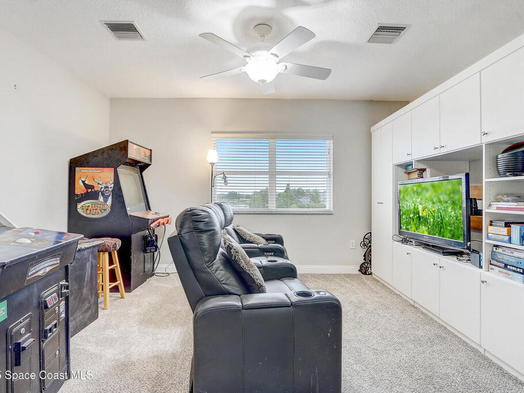 3813 Gatwick Manor Lane, Melbourne, FL 32940