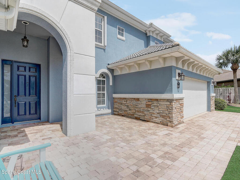 3813 Gatwick Manor Lane, Melbourne, FL 32940