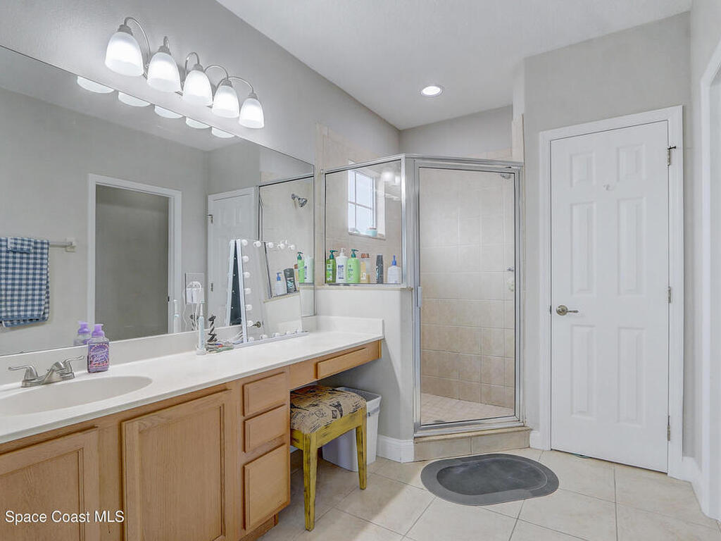 3813 Gatwick Manor Lane, Melbourne, FL 32940