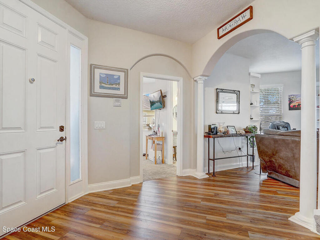 3813 Gatwick Manor Lane, Melbourne, FL 32940
