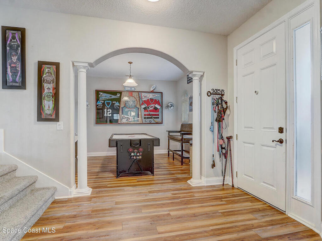 3813 Gatwick Manor Lane, Melbourne, FL 32940