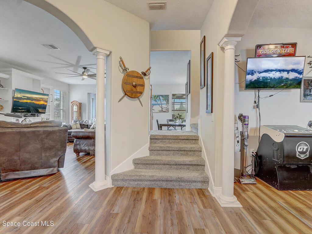 3813 Gatwick Manor Lane, Melbourne, FL 32940