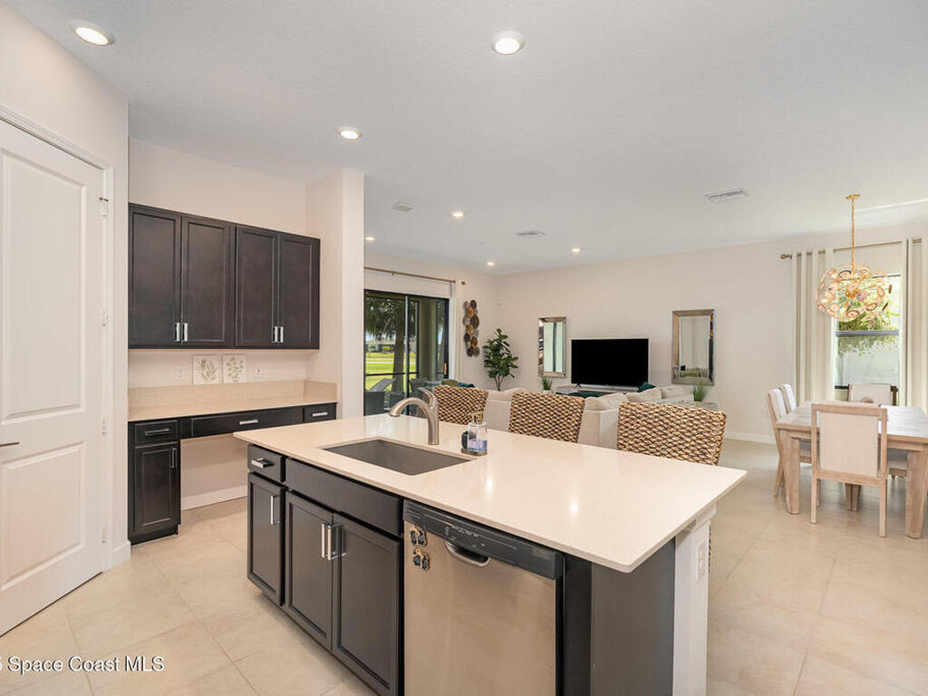 2361 Caravan Place, Melbourne, FL 32940