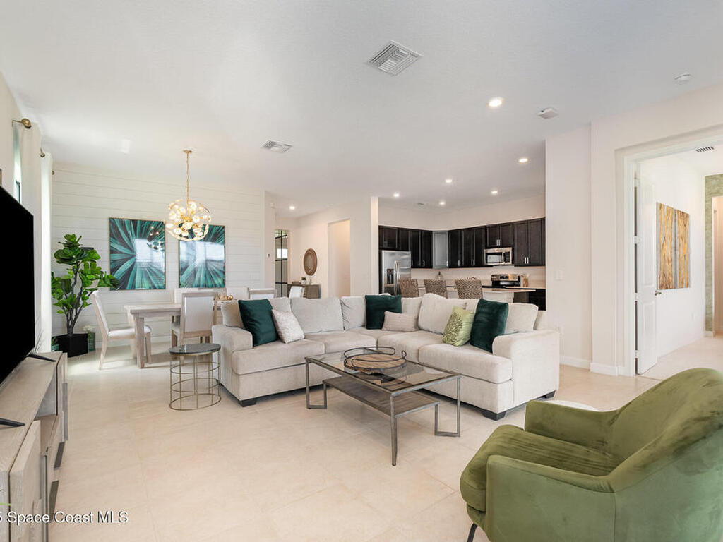 2361 Caravan Place, Melbourne, FL 32940