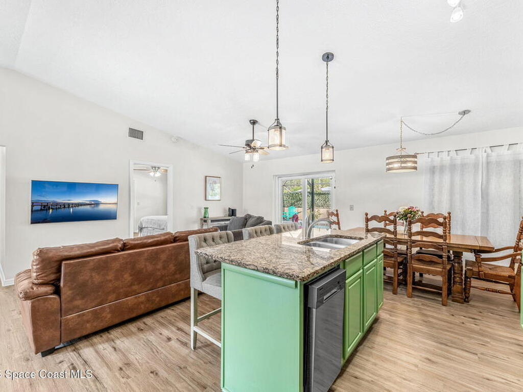 780 Glendale Avenue, Palm Bay, FL 32907