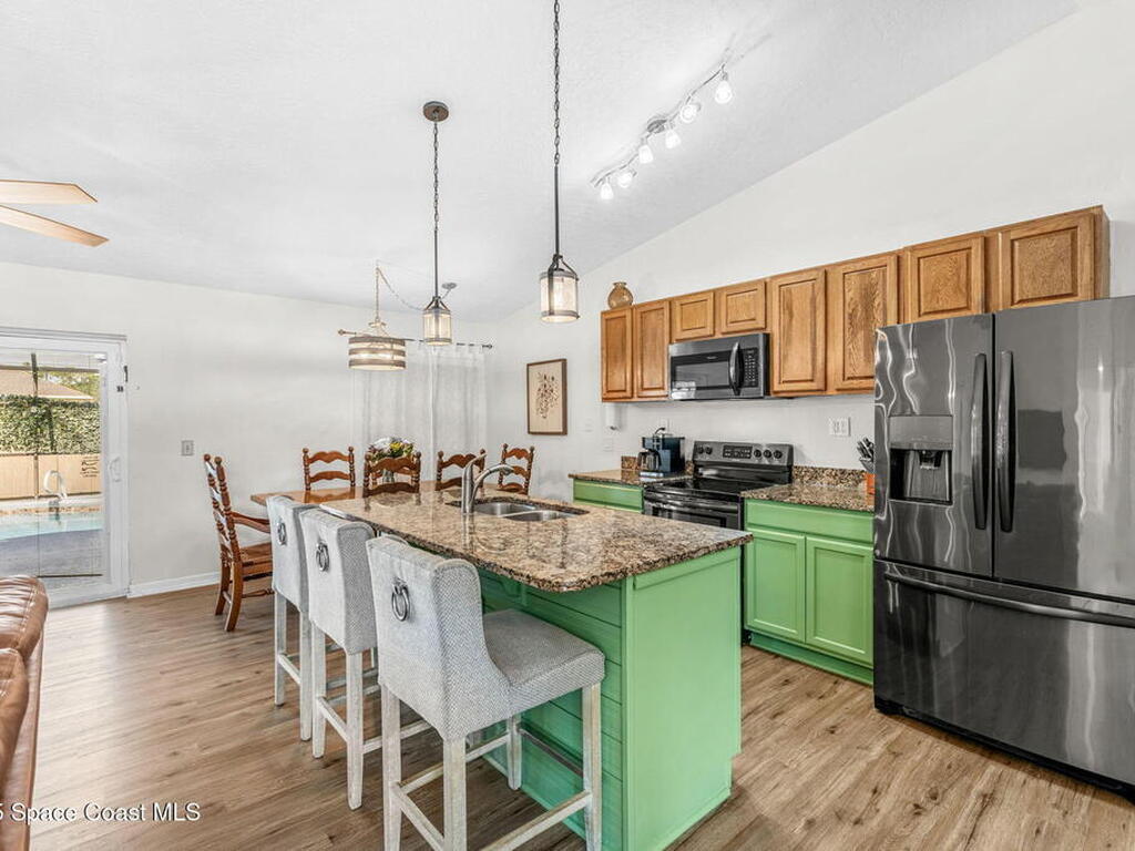 780 Glendale Avenue, Palm Bay, FL 32907