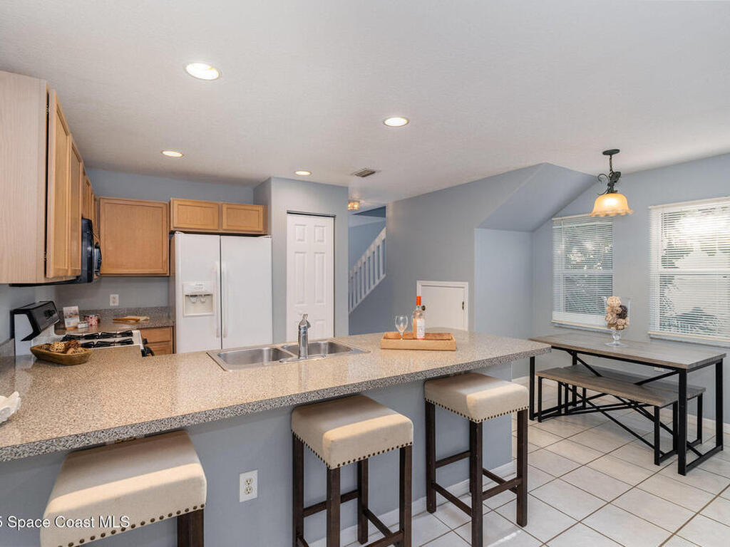 814 Mimosa Place, Indian Harbour Beach, FL 32937
